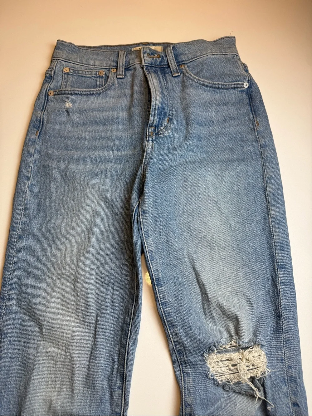 Madewell Jeans Perfect Vintage Straight Jean Light Wash Distress Raw Hem Size 26